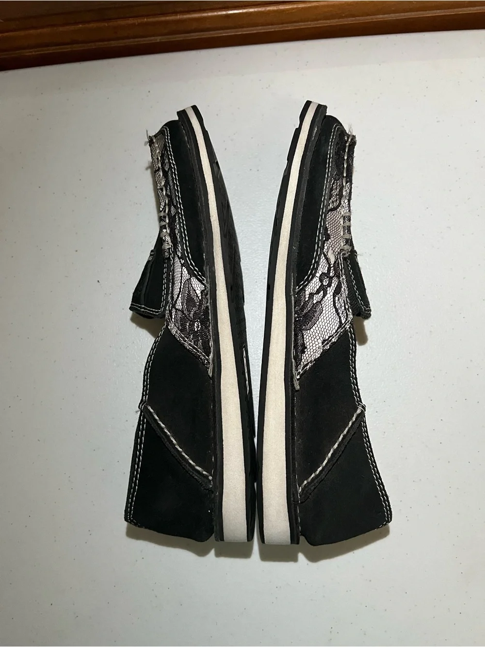 Ariat Black Cruiser Loafers with White Lace Floral Accent